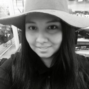 Meet your Posher, Leonila